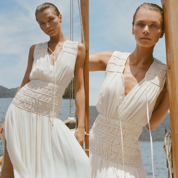 Shona Joy Dresses & Skirts - Shona Joy Delphine Sleeveless Midi Dress in Cream Size US 2 NEW! New with tags!